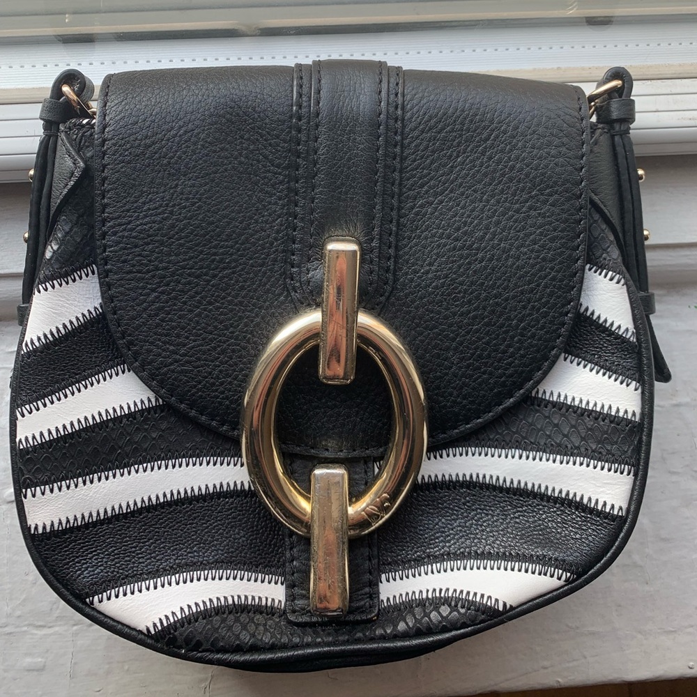Diane Avon Furstenberg black & white purse